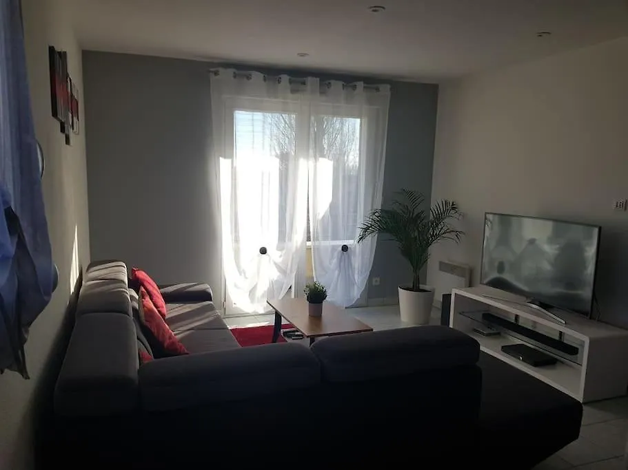 Logement Plein Centre De Plerin A Proximite Des Plages Et Des Commerces