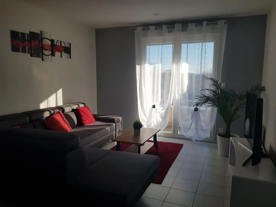 Logement Plein Centre De Plerin A Proximite Des Plages Et Des Commerces 0*,  France