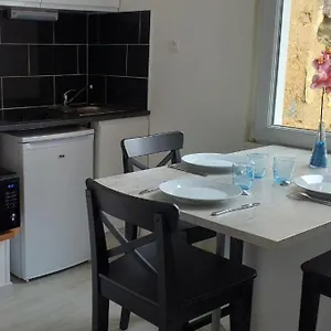 Au Calme Sur Le Port De Plaisance Et Le Gr34 Appartement